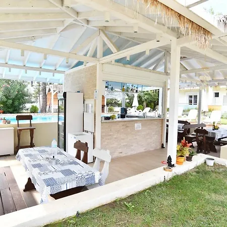 بيت ضيافة Laida 4*